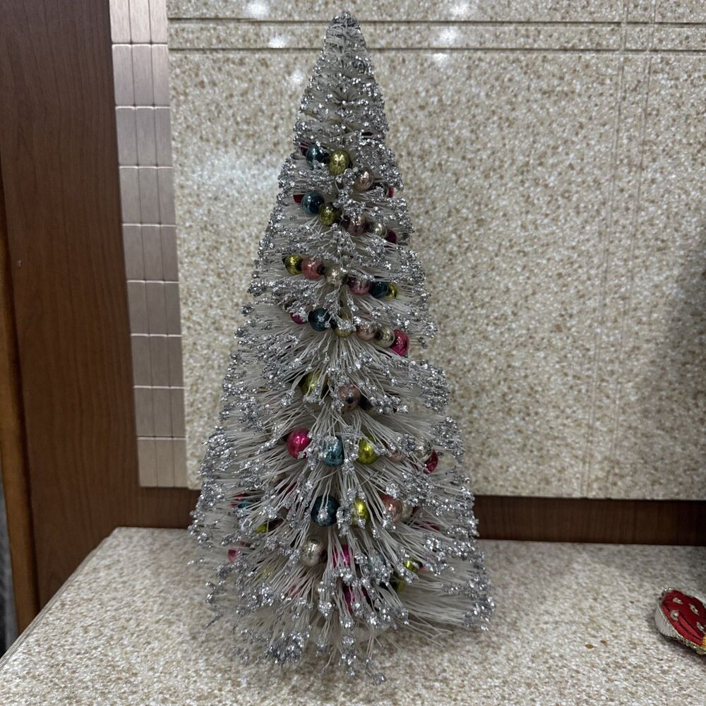 Vintage Bottle Brush Christmas Tree Flocked Mercury Glass Garland Red Base 13”